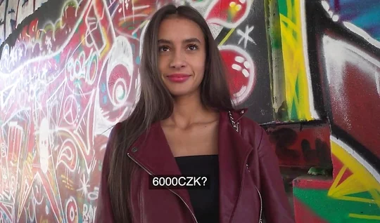 Есектегі арық қыз