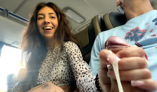 Soxta sperma pornosini onlayn tomosha qiling